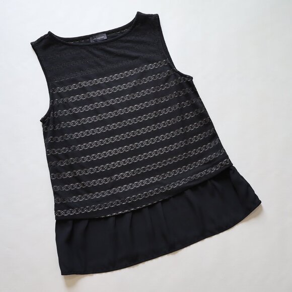 THE LIMITED Size Small Black Lace Style Stripe Sleeveless Blouse Career Office - Picture 5 of 9